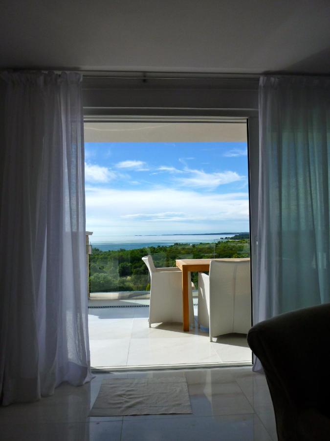Apartamento White House Štinjan Exterior foto